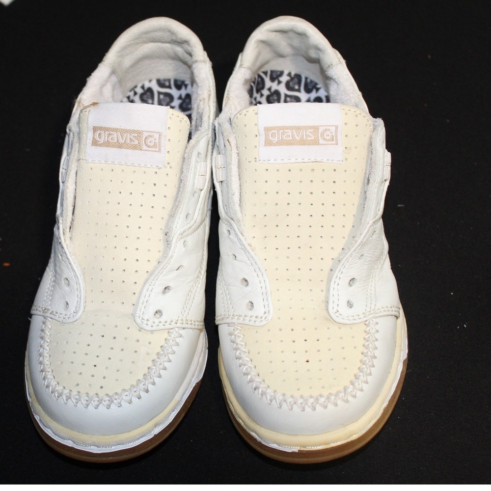 Gravis‎ TARMAK ROYALE White Cream Leather  Shoes  Detail Gum Sole Low Top 5.5